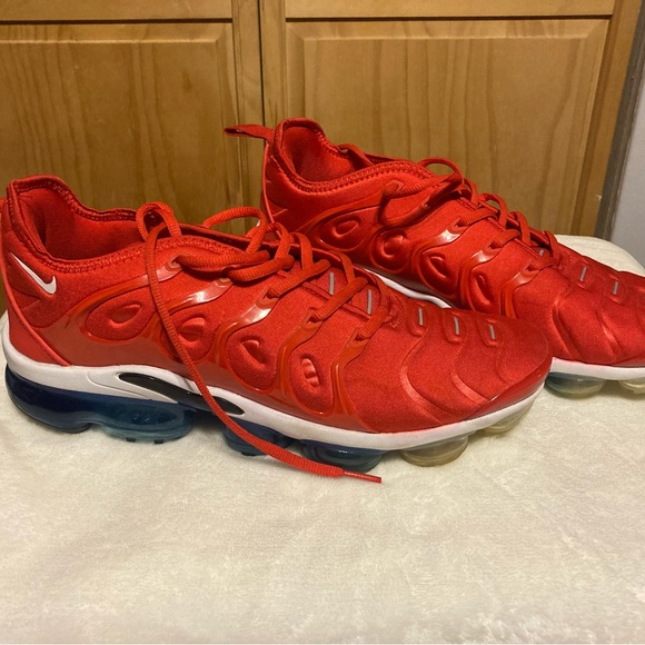 Nike Air Vapormax Plus “USA” University - Picture 2 of 7